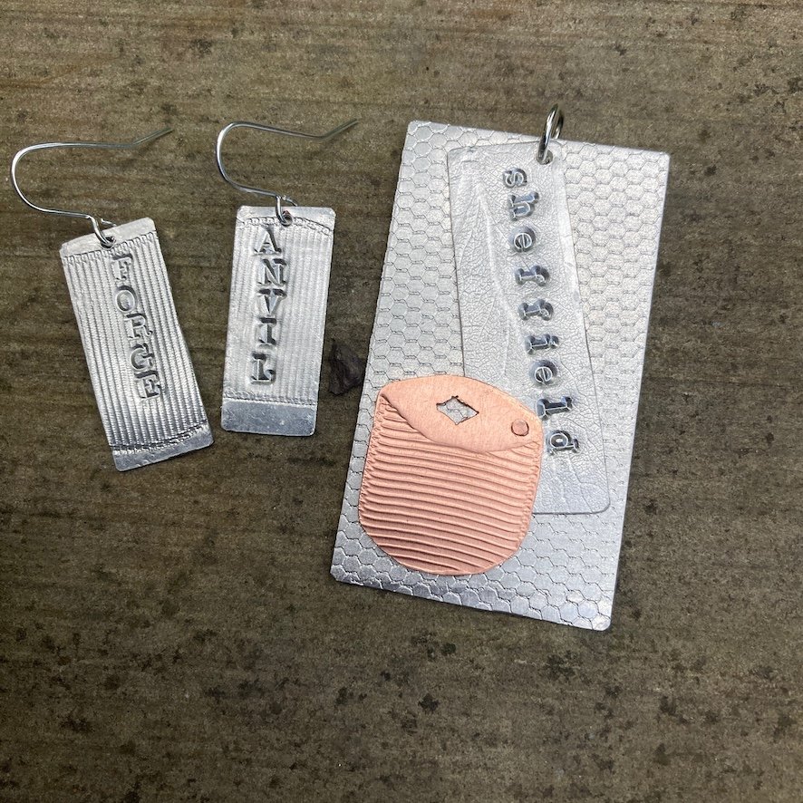 Pendant and earrings inspired by Abbeydale